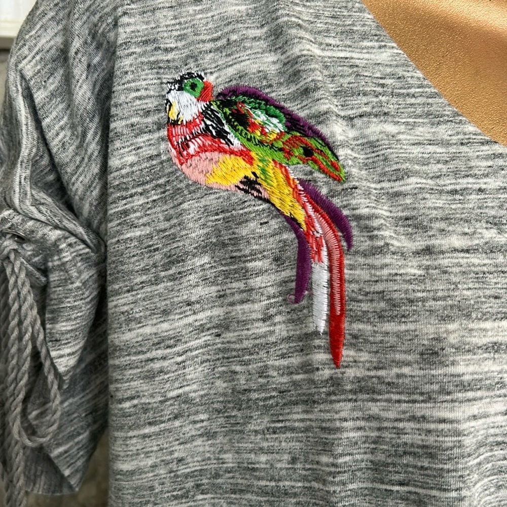 Embroidered V-Neck Top - Picture 3 of 9